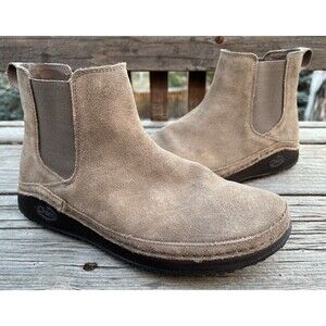 Chaco Paonia Women’s 7 Suede Chelsea Ankle Boots JCH109290